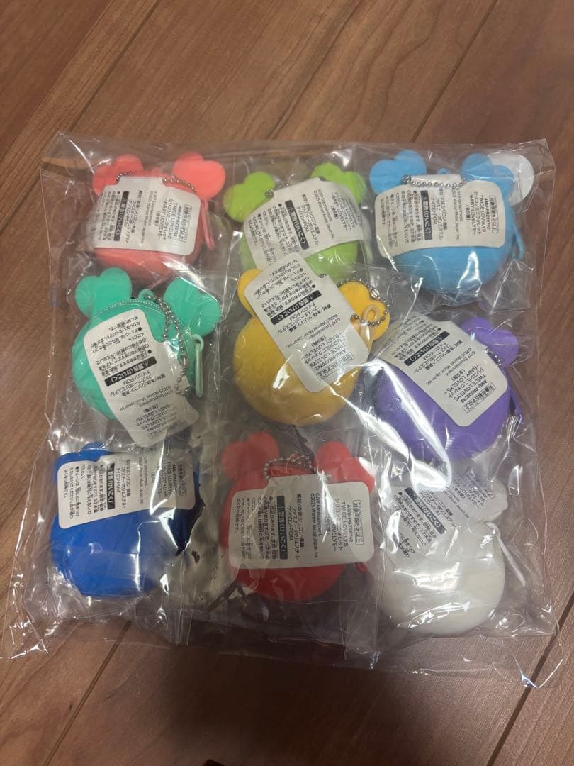 twiceGIGOシリコンミニウォレット コンプリート - メルカリ