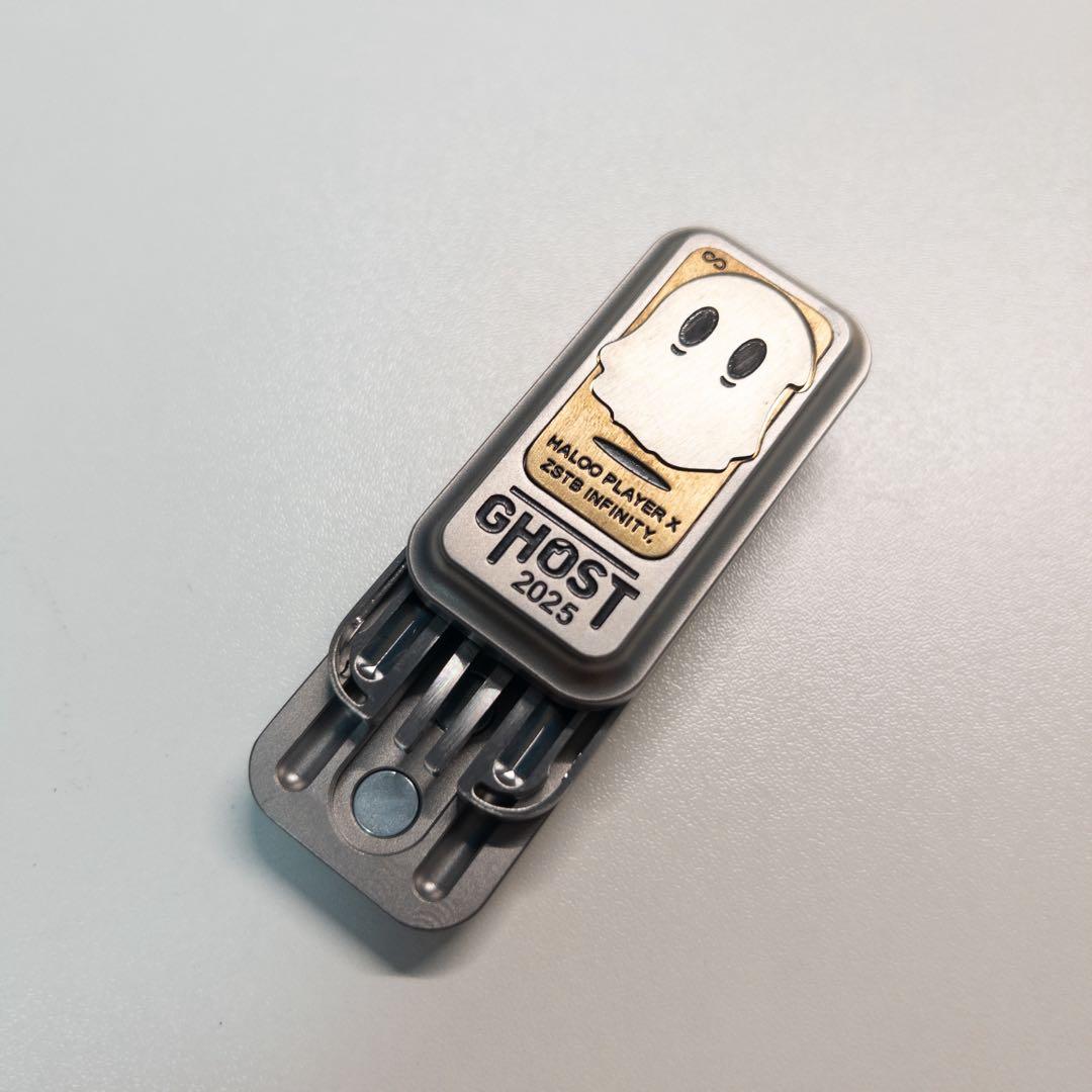 音叉内蔵】ゴースト2025 フィジェットトイ EDC ハンドスピナー - メルカリ