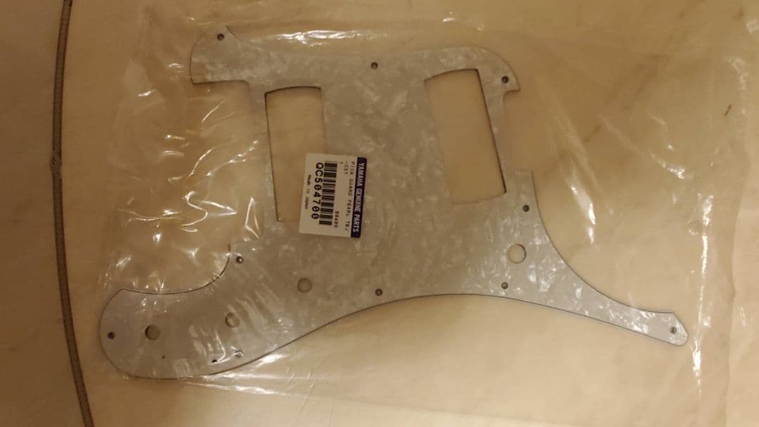 エレキギター YAMAHA ピッグ カード