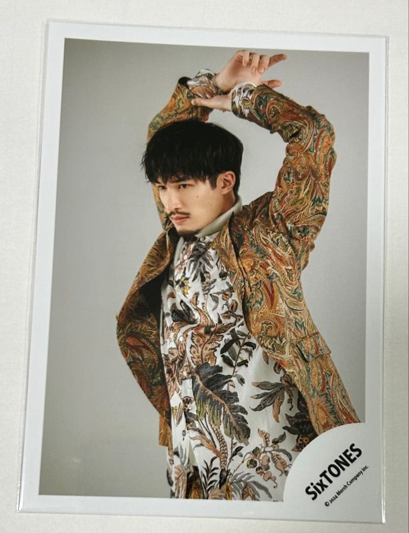 ♤SixTONES 公式写真 ジェシー 24-102 - メルカリ