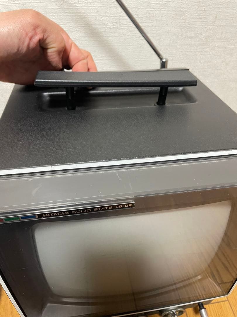 昭和レトロ 日立 ポータブルカラーテレビ CX-100 - メルカリ