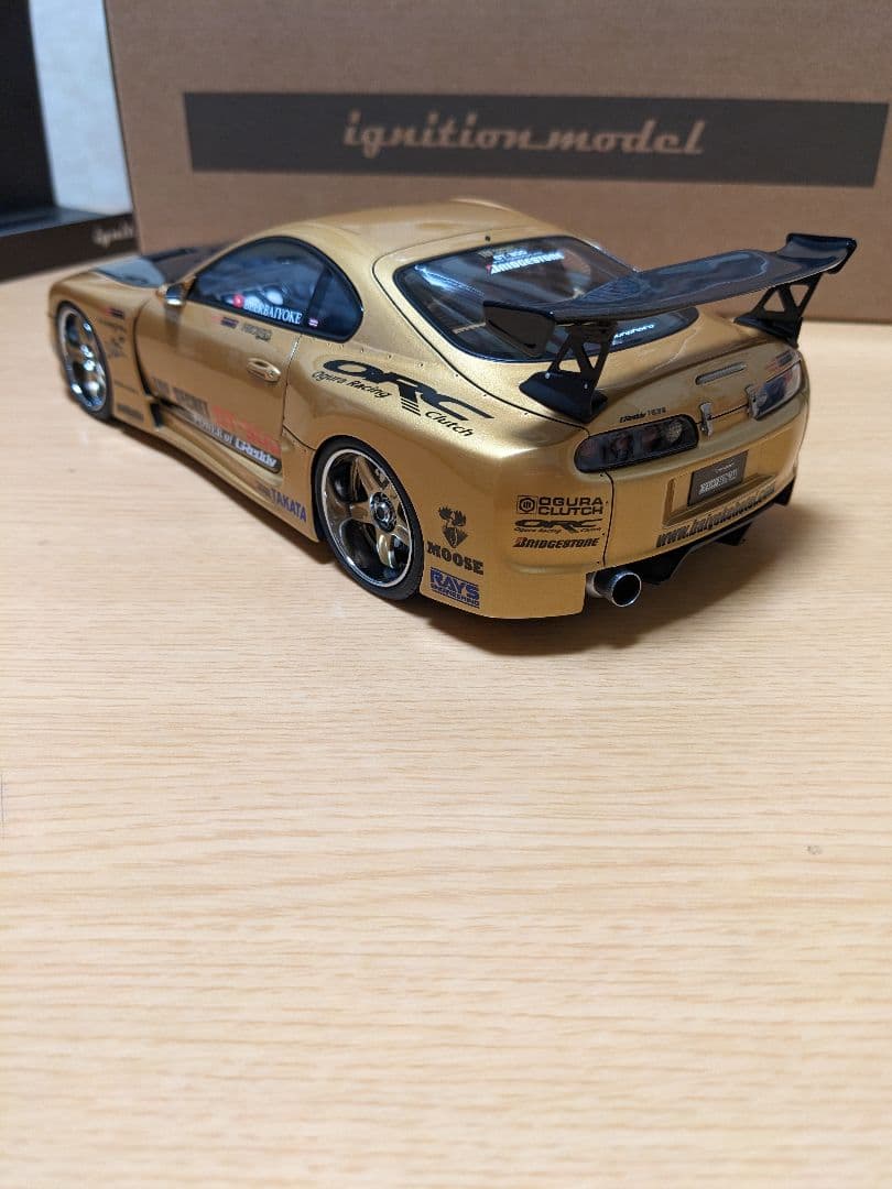 イグニッションモデル1/18　トップシークレット GT300 スープラ(A80)