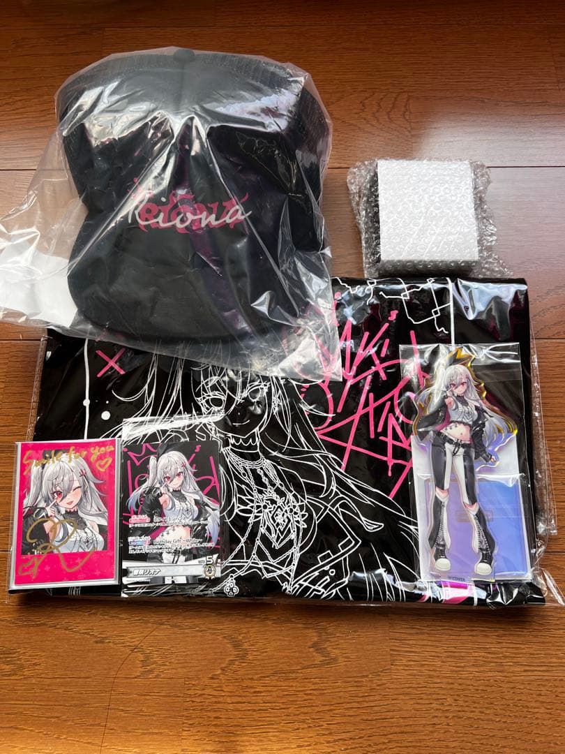 響咲リオナ 誕生日記念2025 フルセット 購入特典付き - メルカリ