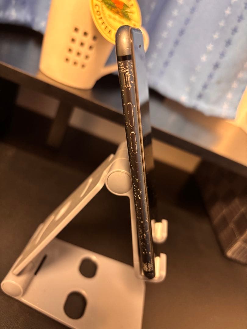 エモい写真に】iPhone 8 64GB /SIMフリー /初期化・探すオフ済 - メルカリ