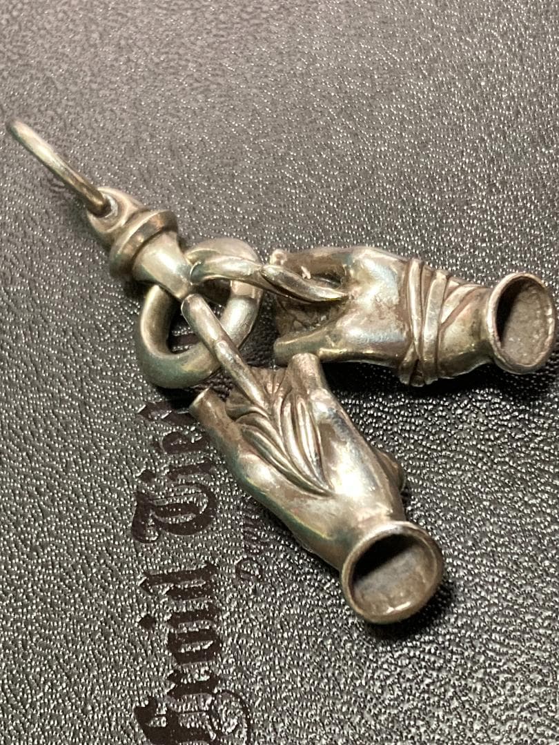 フロワティエドール（Froid Tiédeur）磔925ペンダント 絶版 - メルカリ