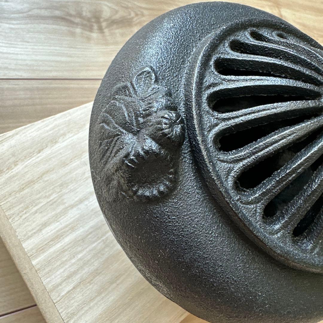 南部鉄器 鋳鉄製 日本の香炉 伝統的デザイン - メルカリ