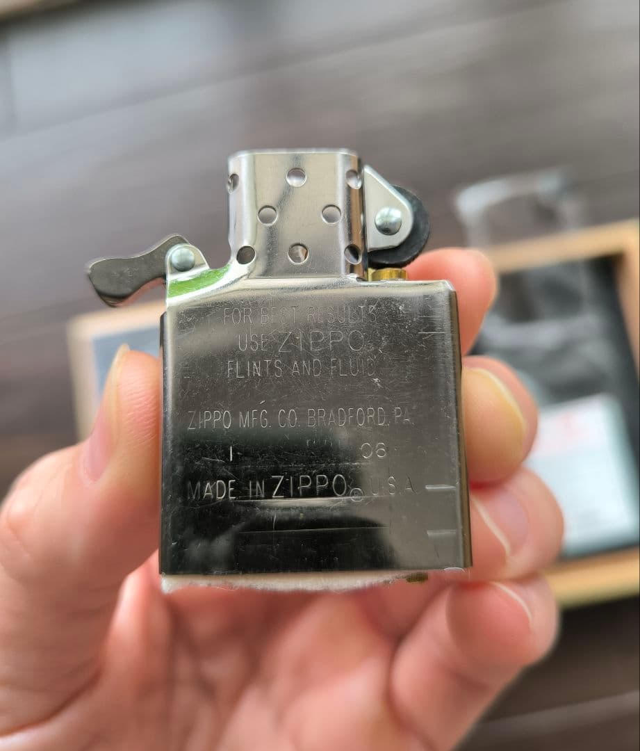 限定ZIPPO No.0653（2006年9月製）成人祝い・誕生月ギフトに最適