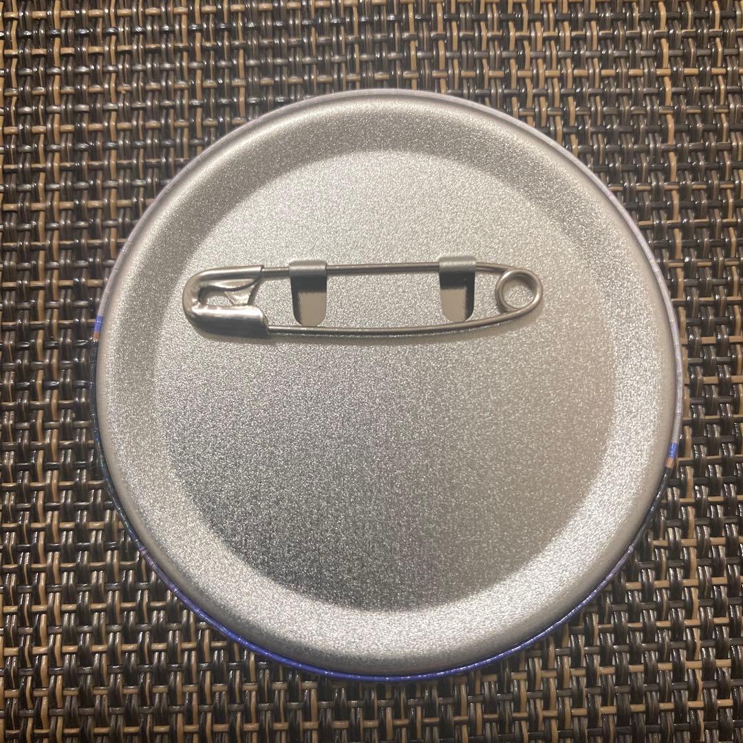 いれいす 缶バッジ If 愛あり 4周年 等身 - メルカリ