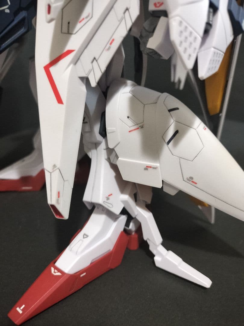 HGUC Ξガンダム(クスィーガンダム) ＋ペーネロペー塗装済完成品