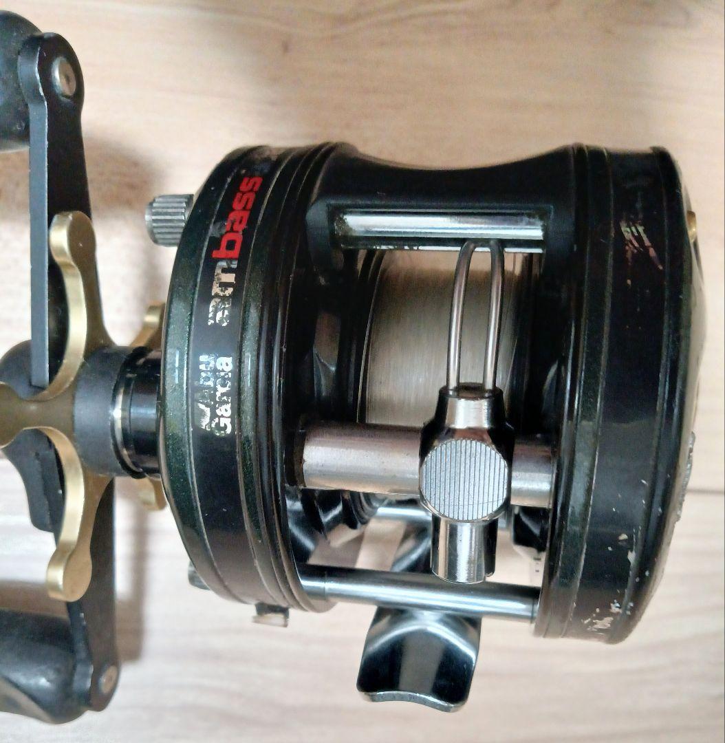 アブ ガルシア アンバサダー 4600C RD IMAE ベイトリール - メルカリ