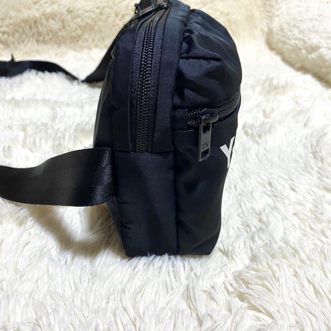 良品】☆Y-3 adidas☆クロスボディバッグ☆黒 ロゴ 多ポケット 袋内蔵