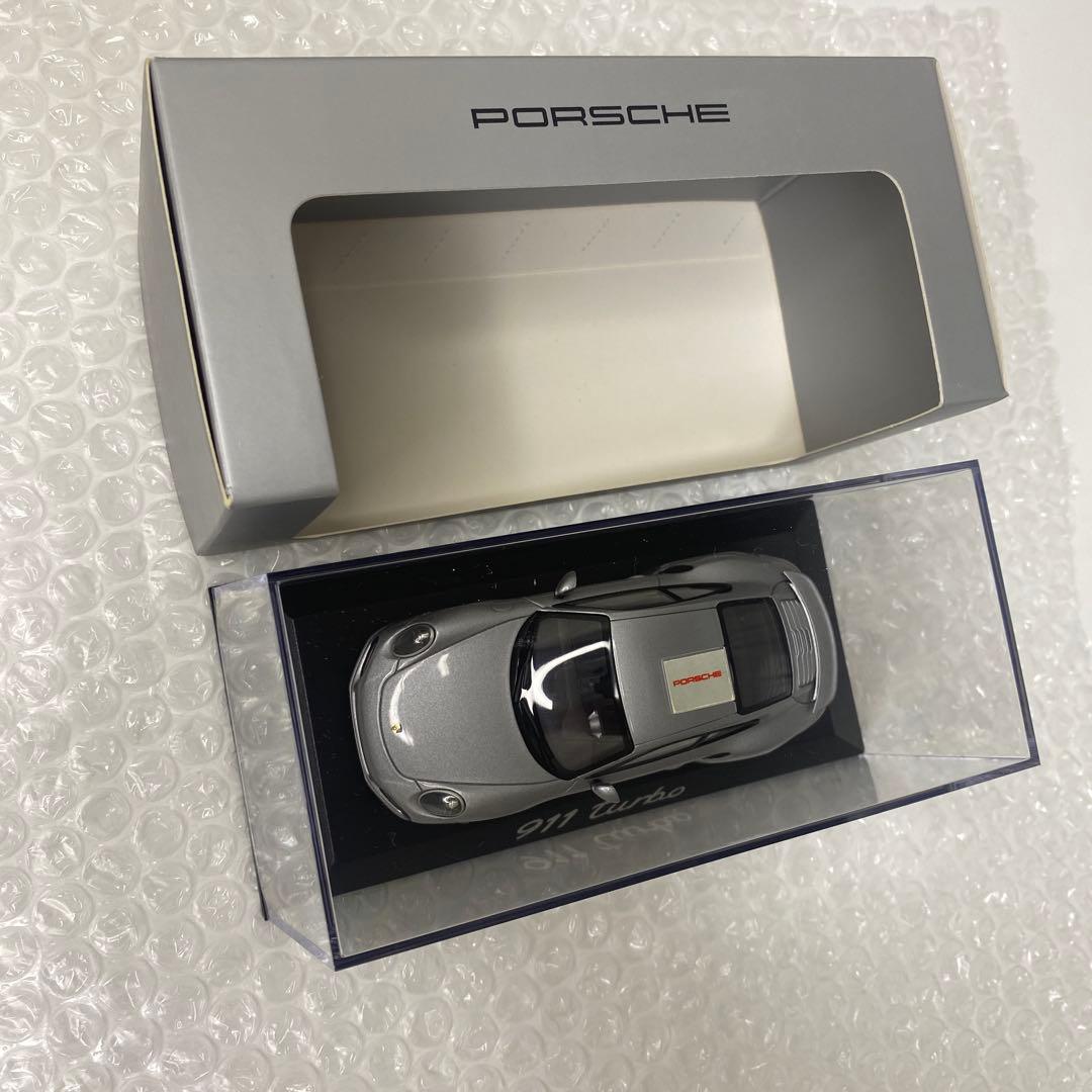 ミニカー 1/43 PORSCHE 911 (991) Turbo / PMA