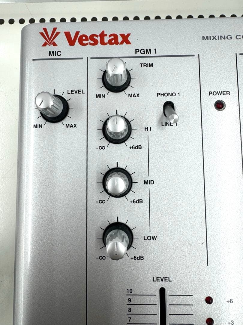 Vestax VMC-002XL DJミキサー 美品 - メルカリ