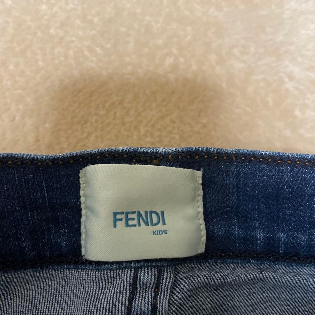 フェンディFENDI8Aサーフィン刺繍デニムパンツ - メルカリ
