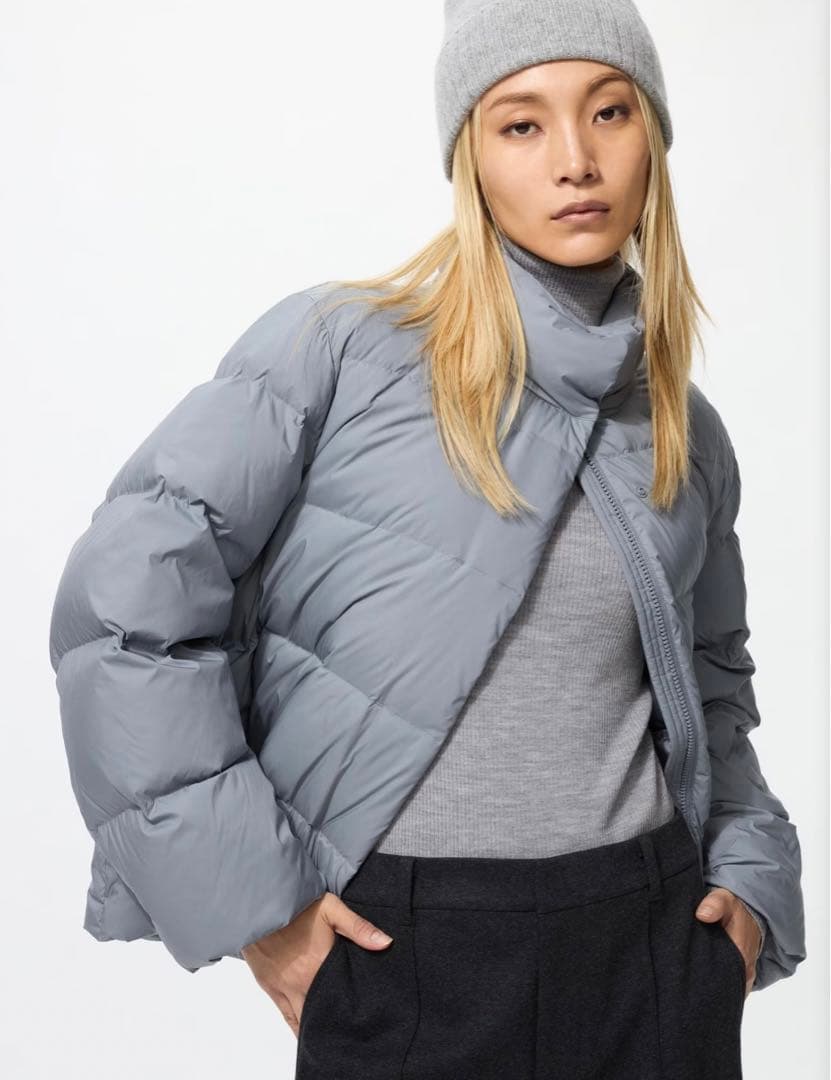 新品】UNIQLO パウダーソフトダウンジャケット ブルー M - メルカリ