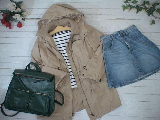 16-6350 レディース服 まとめ売り カジュアル 49着・バッグ1点 M