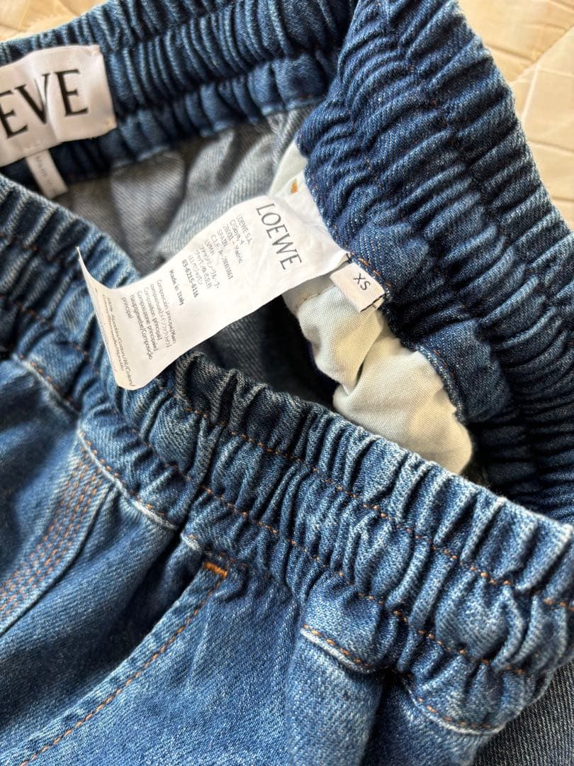 LOEWE ロエベデニム パンツ クロップドパンツ ハーフパンツ XS - メルカリ