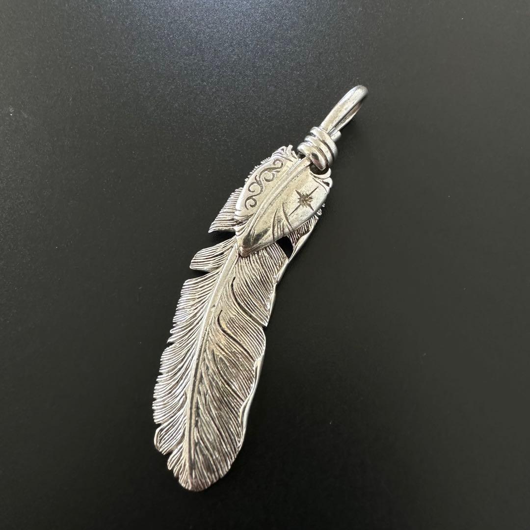 SAAD シルバー サンシンボル ハート フェザーペンダント - メルカリ