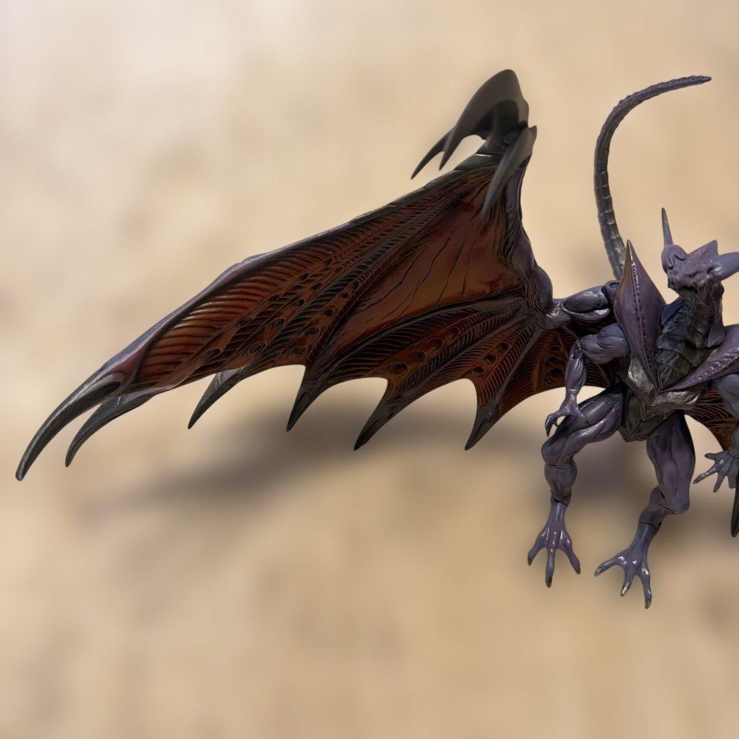 ファイナルファンタジー8 ガーディアンフォース バハムート フィギュア