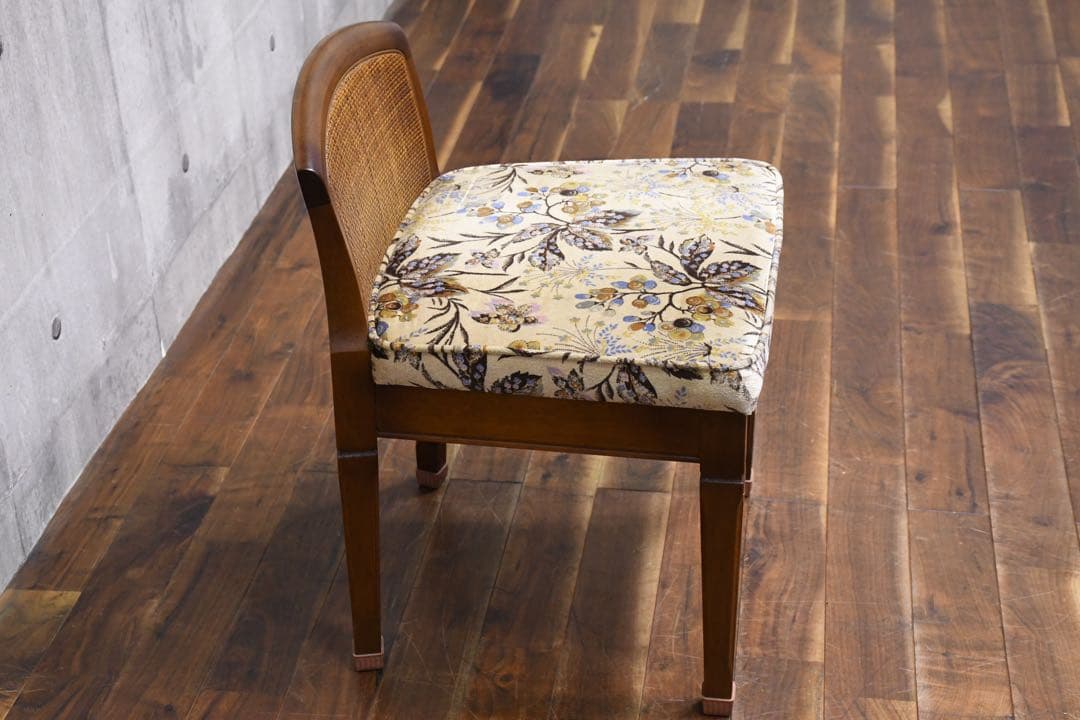 EEK86 マルニ木工 地中海シリーズ 小椅子 籐/ラタンバック 玄関スツール