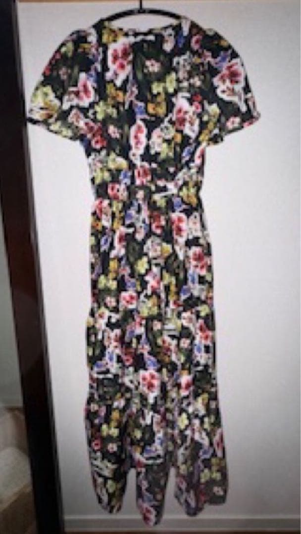 最新★安室奈美恵さん着用★高級ワンピース　新品未着用タグ付　私服　海外購入品です