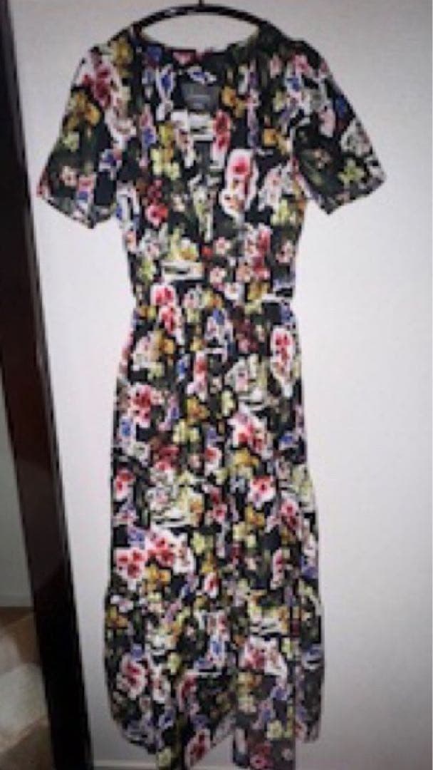 最新★安室奈美恵さん着用★高級ワンピース　新品未着用タグ付　私服　海外購入品です