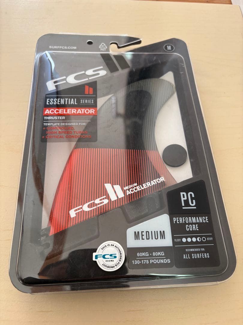 FCS II ACCELERATOR サーフボードフィン 3枚セット FCS II ACCELERATOR TRI FIN SET - FCS JAPAN