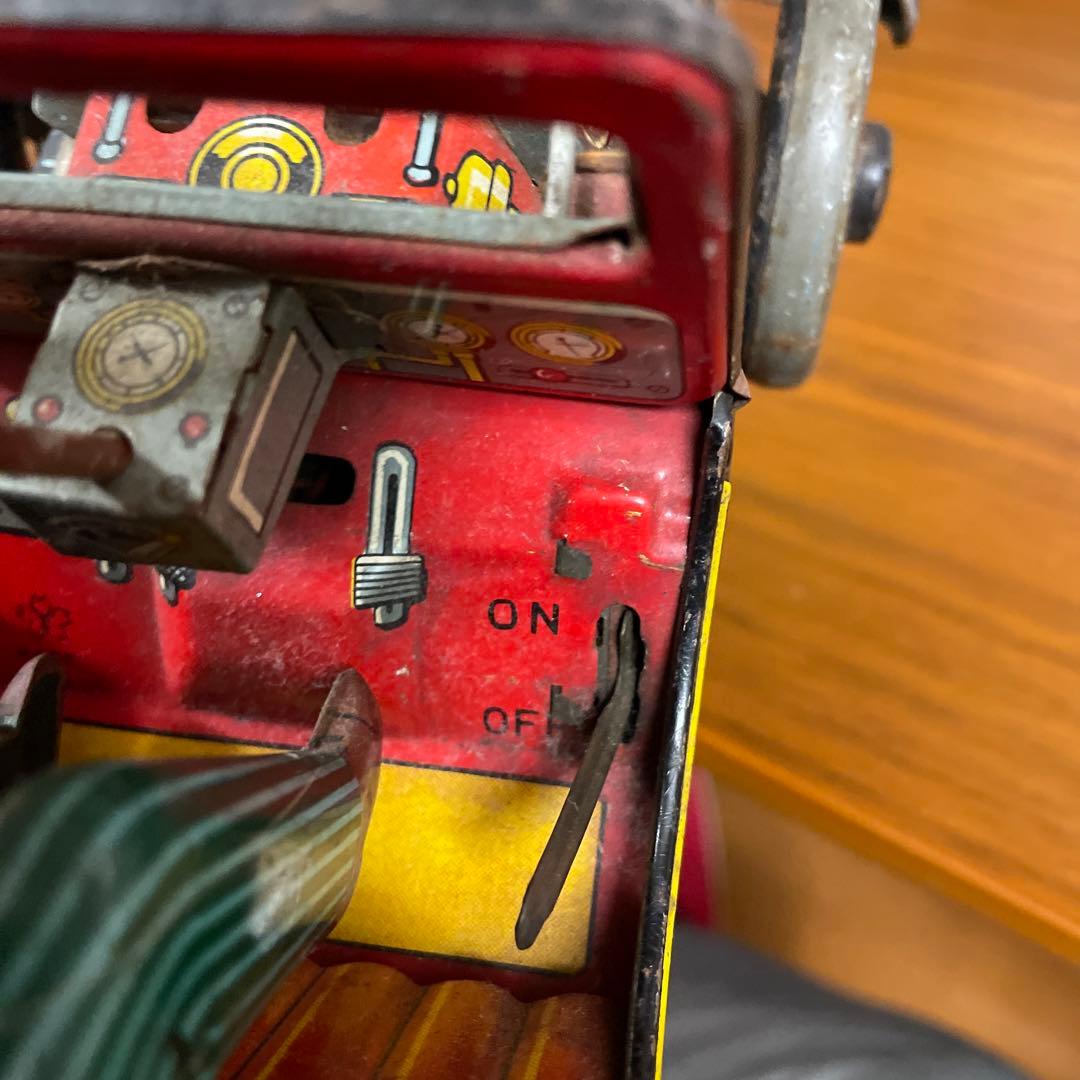 ヨネザワ　ミステリーアクション　クラシックカー