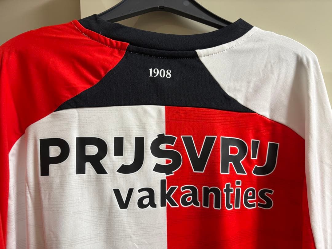 フェイエノールト 公式 ホーム 長袖ユニフォーム 24-25 - メルカリ