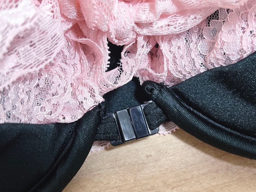 MARS♡大人気激レア♡盛りブラ／見せブラ♡小悪魔カラー♡ブラック×ベビーピンク