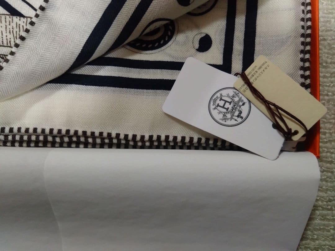 HERMESエルメス　カレジェアン新作《馬銜・バンダナ》カシシル 140