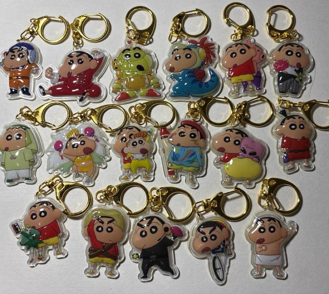 クレヨンしんちゃん 2月限定特価 3Dアクリルキーホルダー17種おまとめ