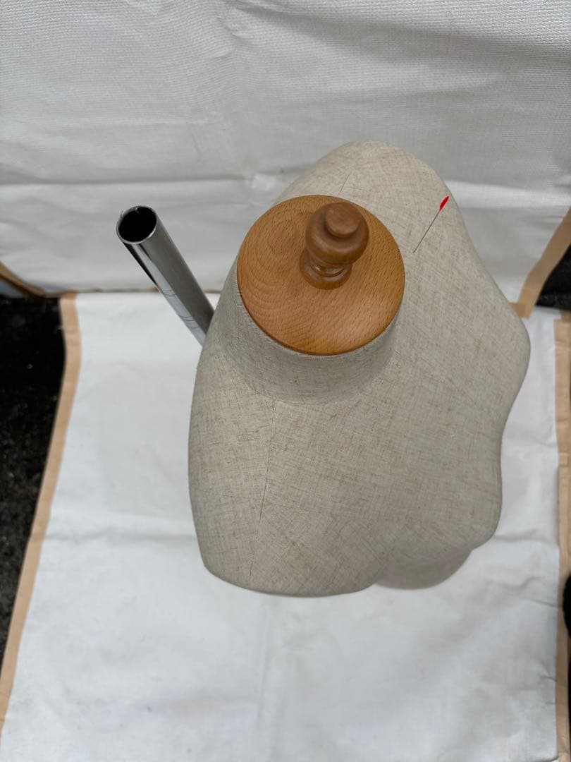 マネキン ボディ トルソー 女性用 HOSOKAWA製 ナチュラルカラ- - メルカリ