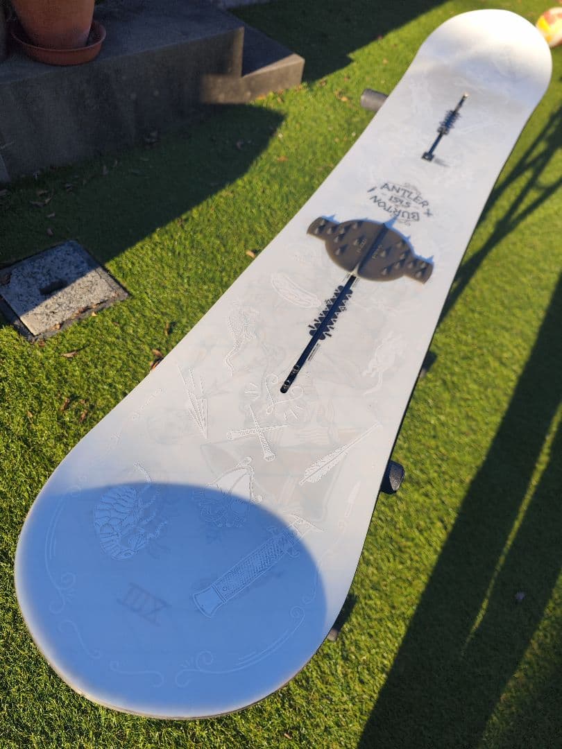 新品同等 BURTON ANTLER 154.5バートンアントラースノーボード板