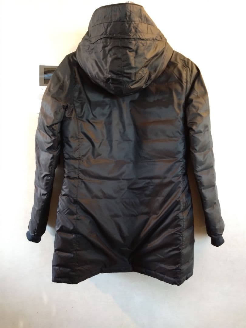 美品 カナダグース ダウンジャケット 5061L キャンプフーディ Sサイズ