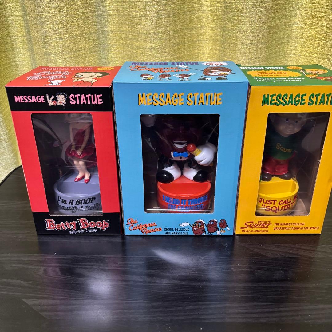 メッセージスタチュー　3体　MESSAGE RESIN TRAY STATUE MESSAGE RESIN TRAY STATUE | Transit. JAMESYAMA-TERRACE