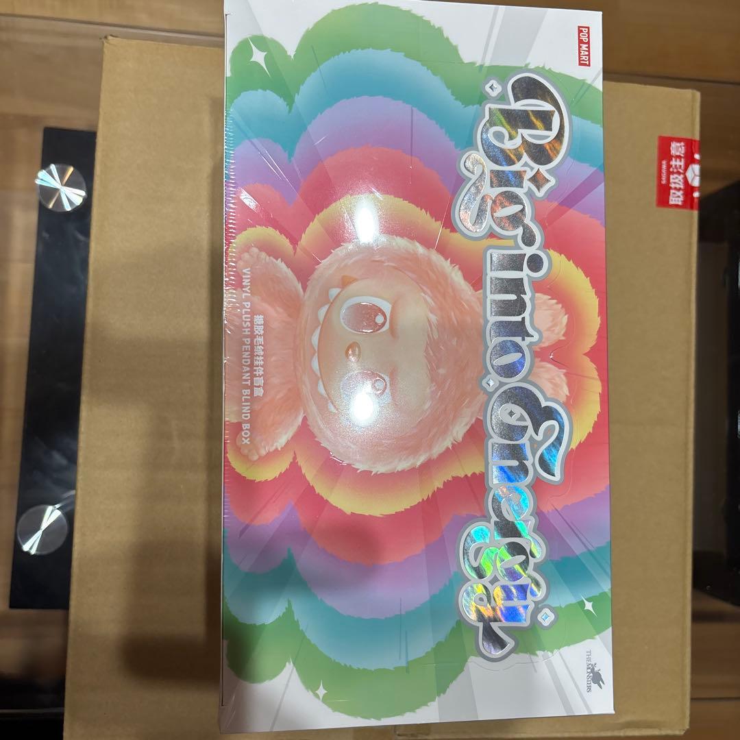 POP MART Big into Energy ぬいぐるみ