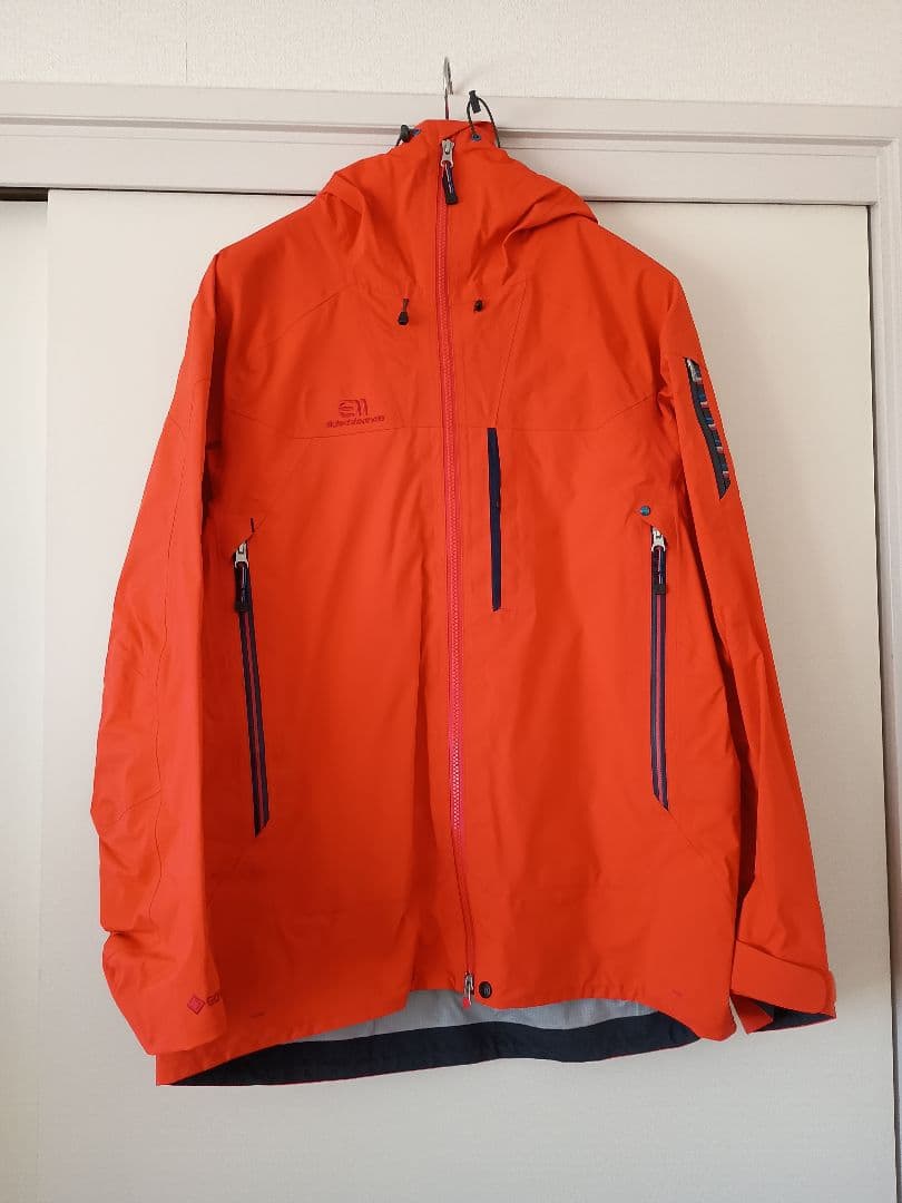 FLUX SR Tyler Warren Sサイズの通販はau PAY マーケット - 輸入雑貨の