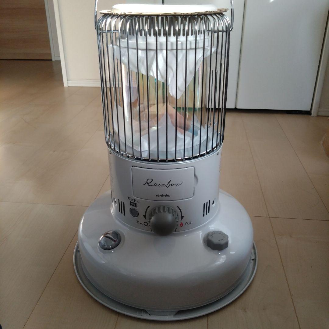 TOYOTOMI トヨトミ RB-25N ホワイト 石油ストーブ 23年製 TOYOTOMI（トヨトミ） 対流形石油ストーブ レインボーストーブ RB-25N