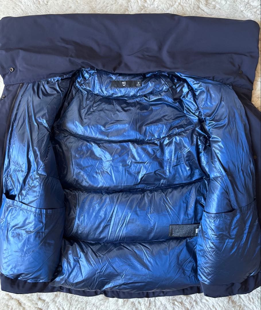 UNIQLO +J ネイビー ハイブリッドダウンジャケット M 2024W - メルカリ