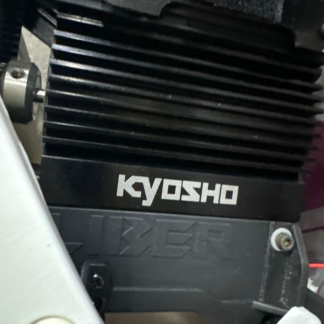 京商CALIBER 50 ラジコンヘリコプター フタバプロポ9CHP