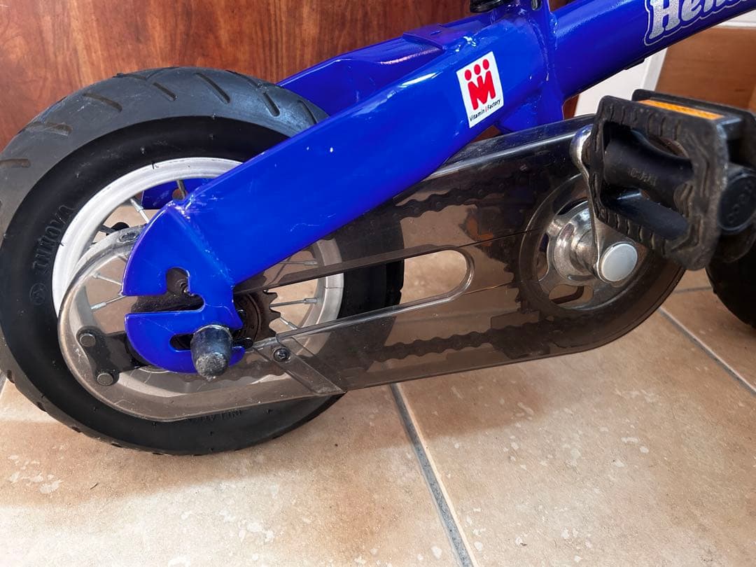 【へんしんバイクS】 ブルー 青 サドル2サイズ、プロテクター付