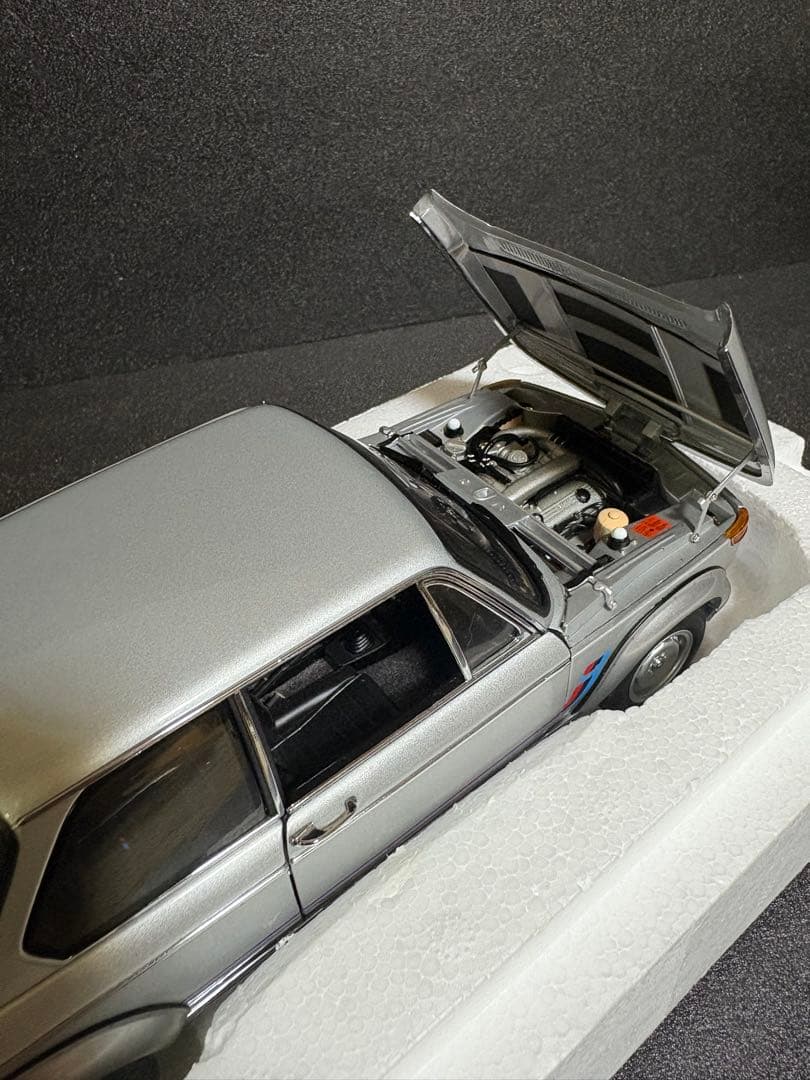 AUTO art 1/18 BMW 2002 TURBO シルバー マルニターボ - メルカリ