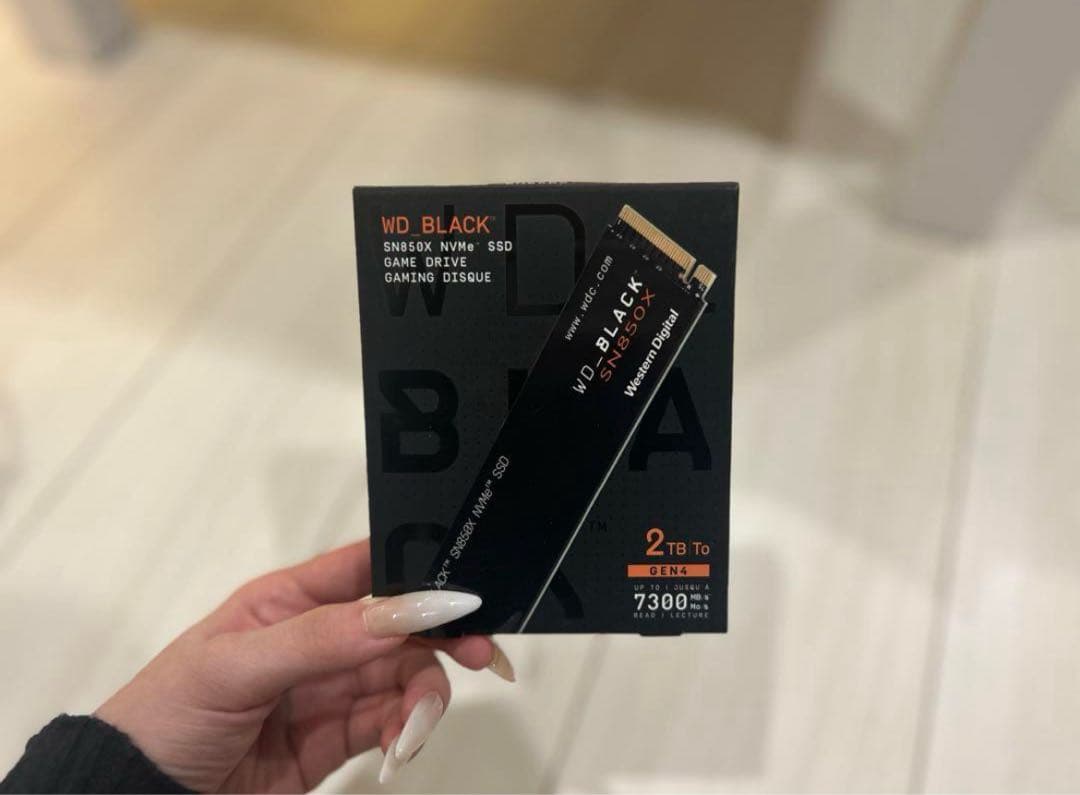 内蔵型SSD WD_BLACK SN850X 2TB NVMe SSD Western Digital WD Black SN850X WDS200T2X0E (M.2 2280 2TB