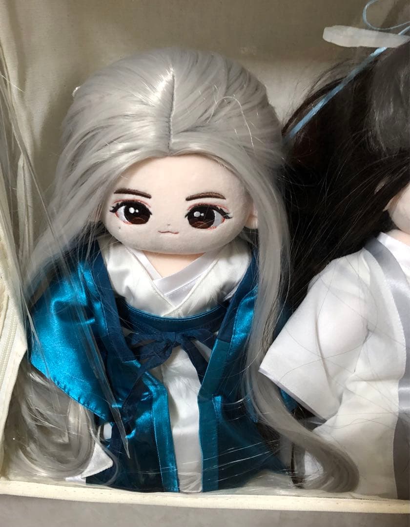 山河令　周子舒　温客行　ぬいぐるみベア　特注本体30㎝＋3枚重ね衣装付　美品