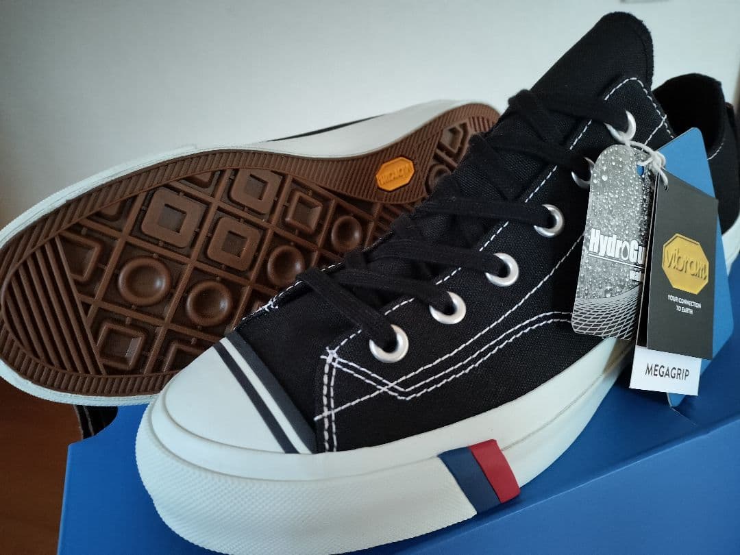 未使用　26.0cm プロケッズ　ロイヤルアメリカwp防水　防滑　ビブラムソール