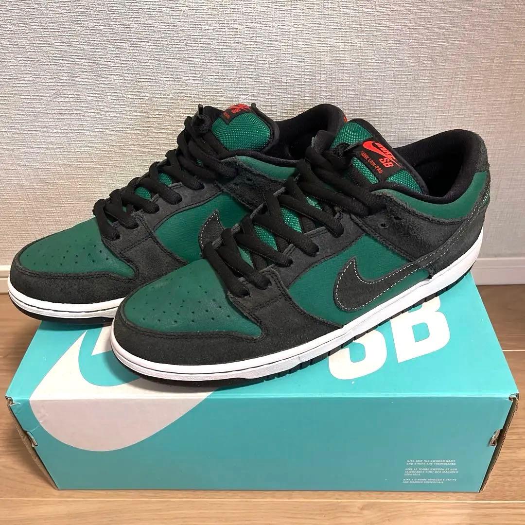 良品 NIKE DUNK LOW PRO SB UNGUCCI アングッチ 29 - メルカリ