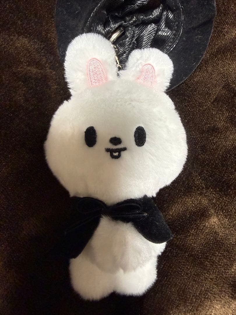 SKZOO COSTUME MAGNET PLUSH KEYRING リービット - メルカリ