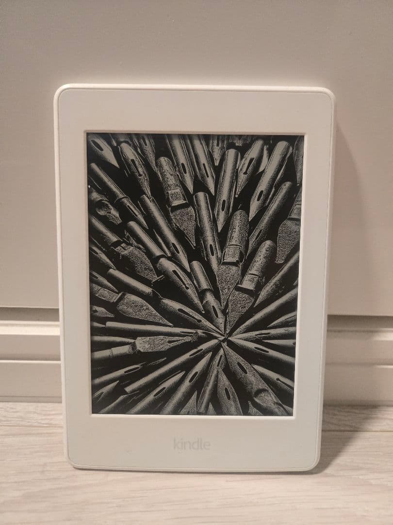 Kindle Paperwhite Wi-Fi 4GB ホワイト(7世代) Kindle Paperwhite☆第7