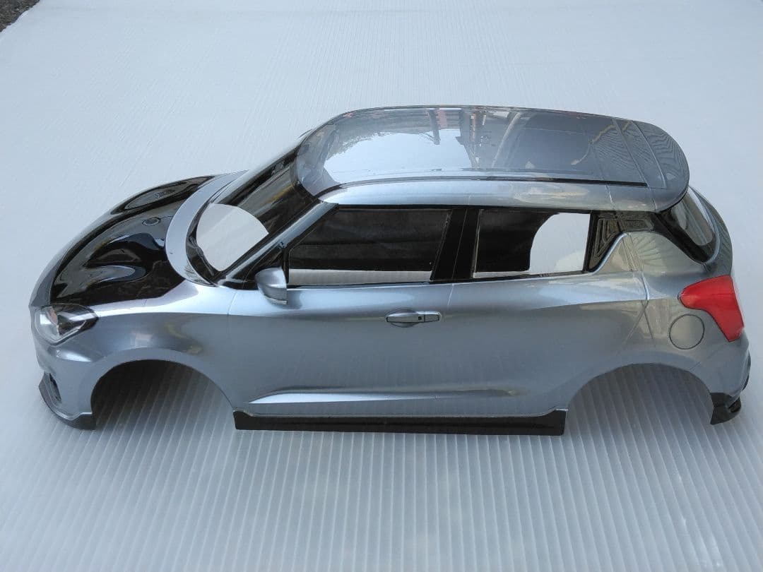 S*r様 タミヤラジコンボディのみ　スイフトスポーツ　塗装完成品　未使用未走行未